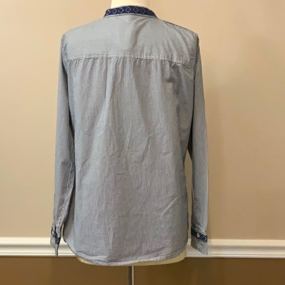 C. Wonder Striped Embroidered Blouse M - Picture 6 of 14
